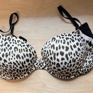 PINK Victoria's Secret Leopard Print Bra
